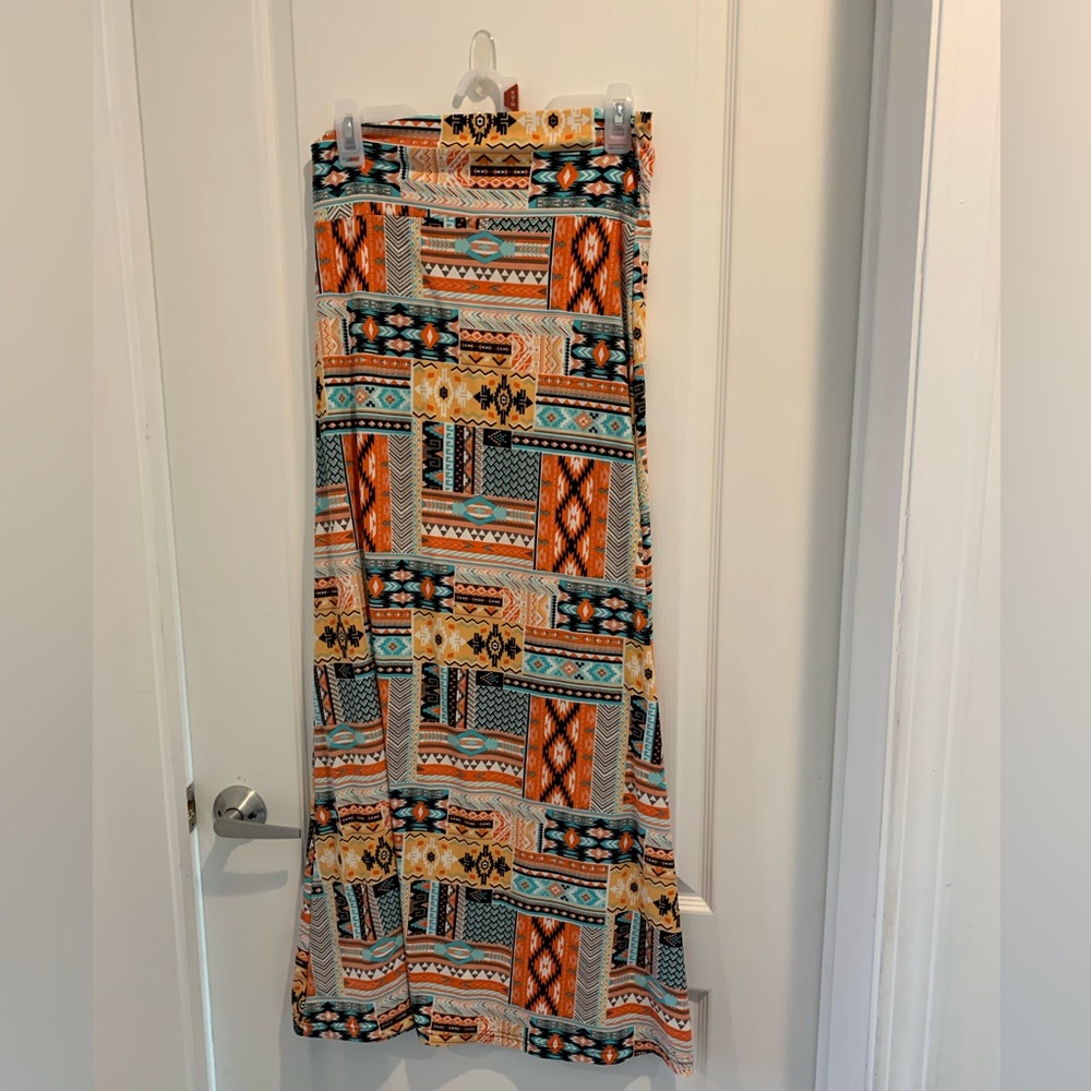 Hot Kiss Aztec Maxi Skirt women’s size S/M Multi Colored Western Boho Casual Y2K
